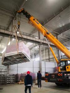 3D曲顯光電項(xiàng)目設(shè)備室內(nèi)搬運(yùn)就位工程